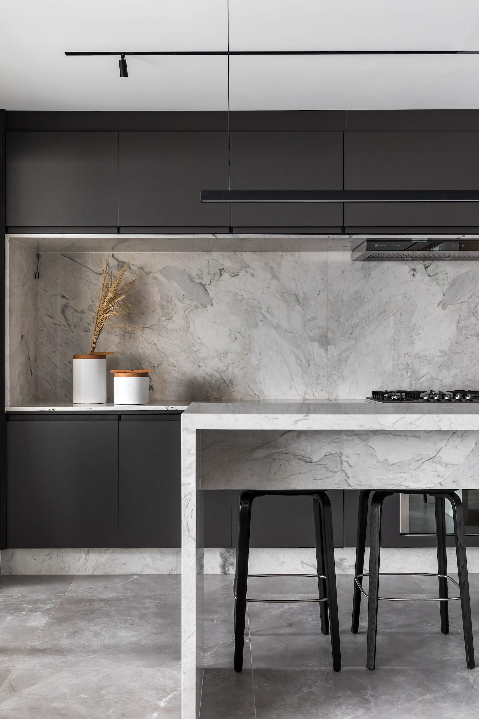 ek mag - Apto. Sampa